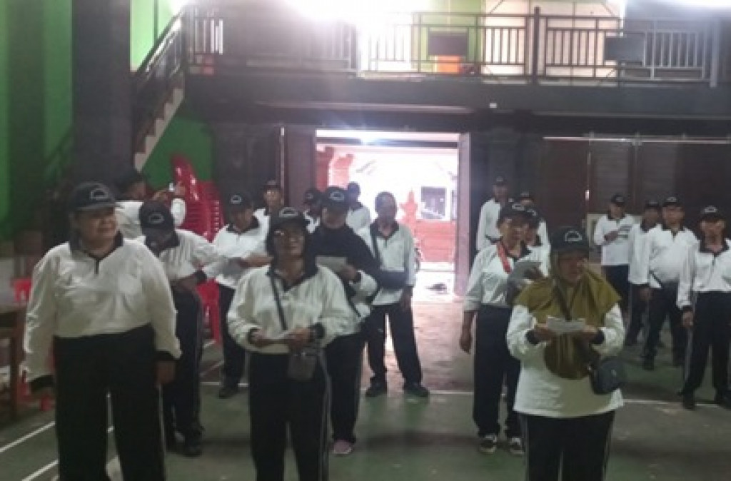 Lansia Sehat Bersama Posyandu Banjar Bhineka Nusa Kangin, Desa Dalung